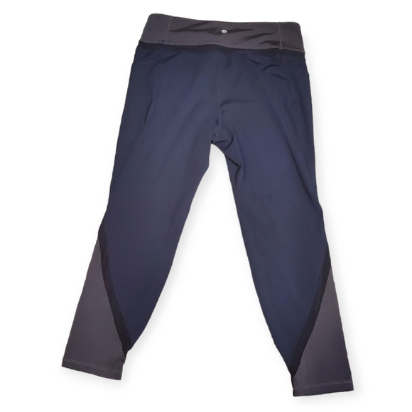 TANGERINE | Women's navy-blue capri athletic-wear leggings. - Picture 3 of 9